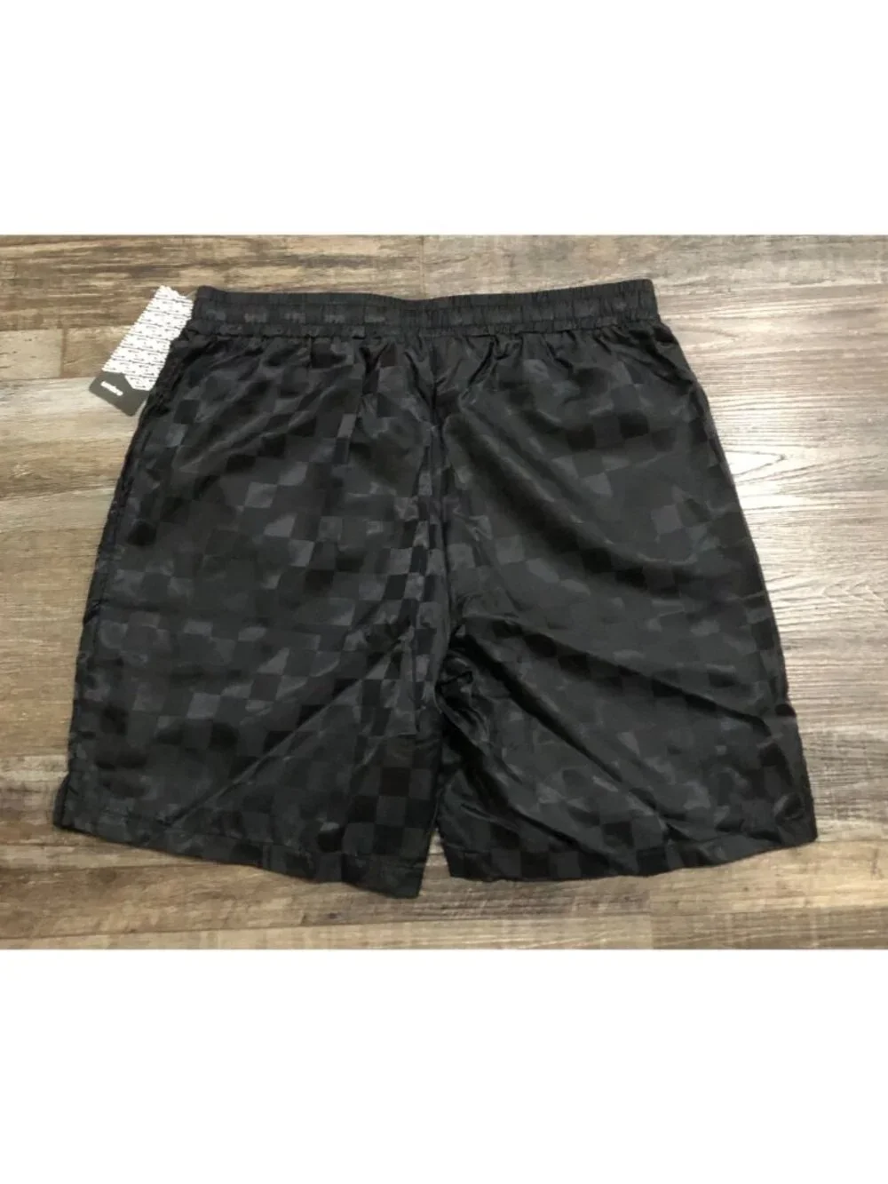 Umbro Mens Small Black Checked Nylon Soccer Shorts New with Tags